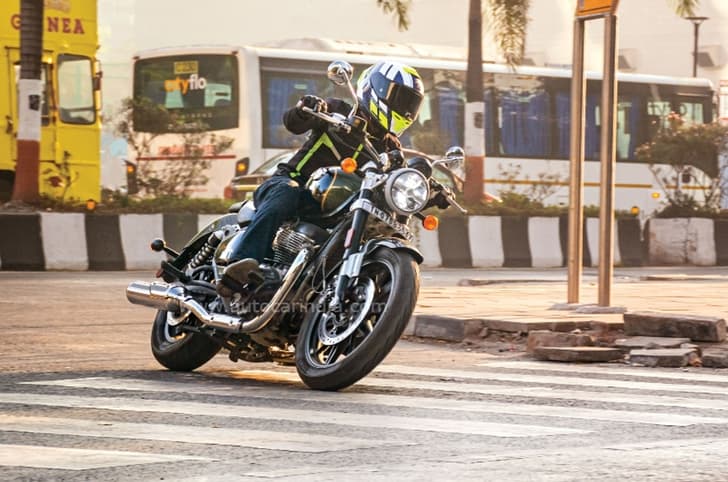 Royal Enfield Super Meteor 650 review: price, daily riding, usability, ground clearance.